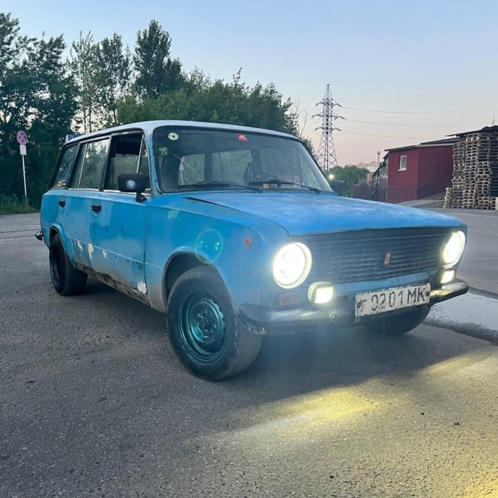 ВАЗ (Lada) 2102, 1977