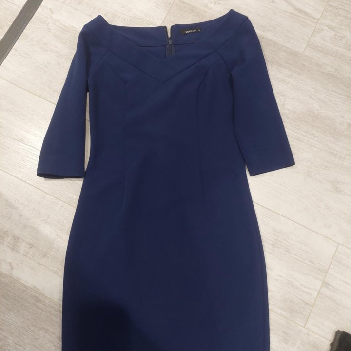 Платье элегантное