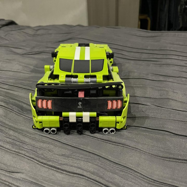 Lego ford mustang