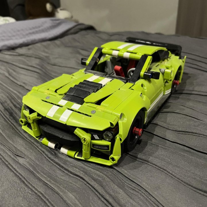 Lego ford mustang