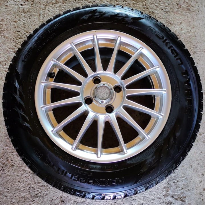 Зимние шины Nokian Hakkapeliitta R3 195/65 R15