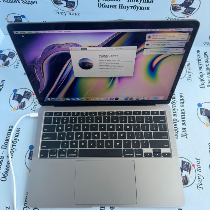 MacBook Air 13 2020 CORE I3/8gb/256gb