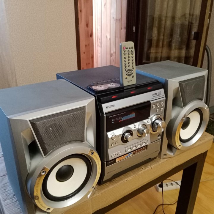 Музыкальный центр aiwa NSX-R80