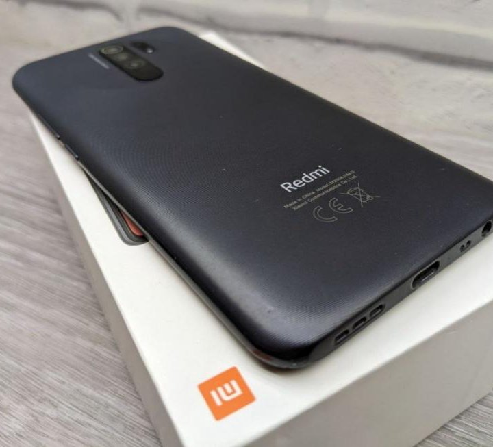 Смартфон Xiaomi Redmi 9 4/64GB серый