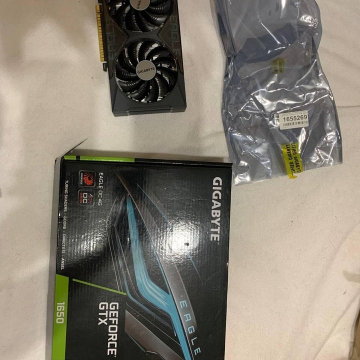 Gigabate GeForce GTX 1650 D6 eagle OC 4гб