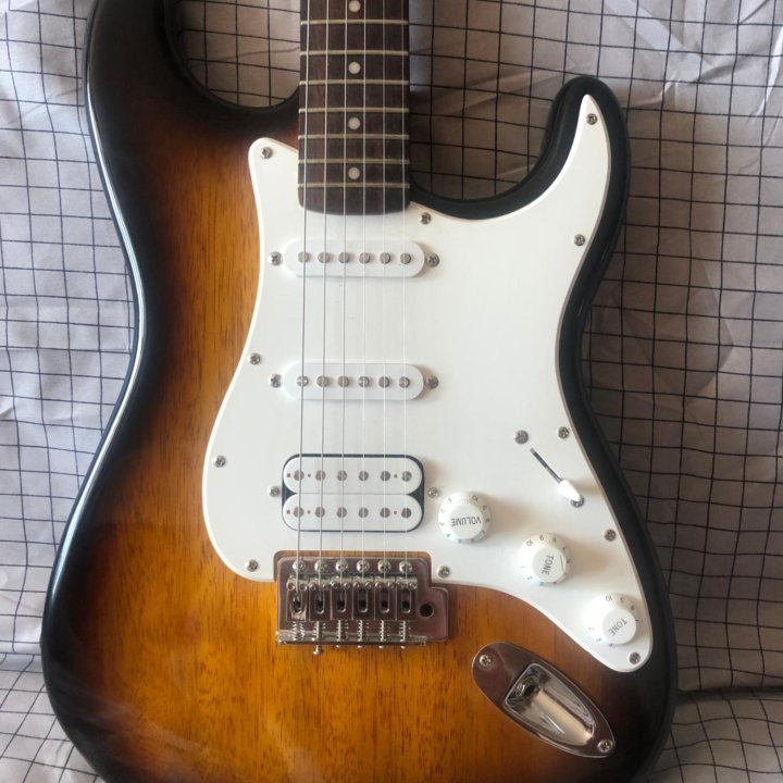 Fender squier stratocaster