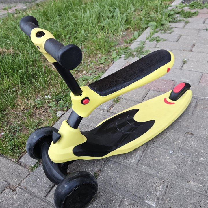 Самокат-беговел