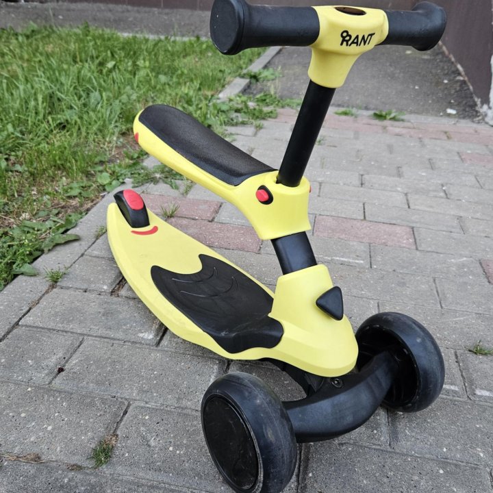 Самокат-беговел