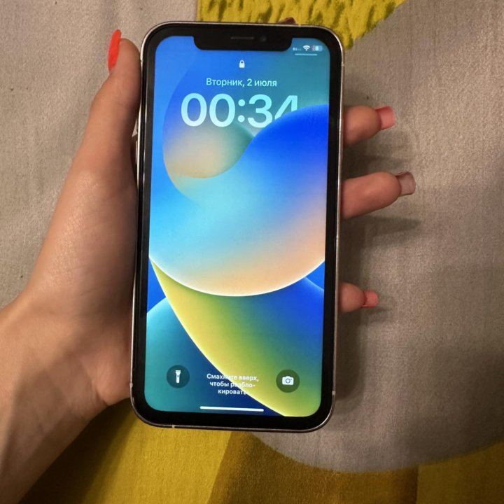 iPhone XR в корпусе 13про