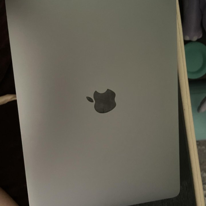 MacBook Air132018 retrina