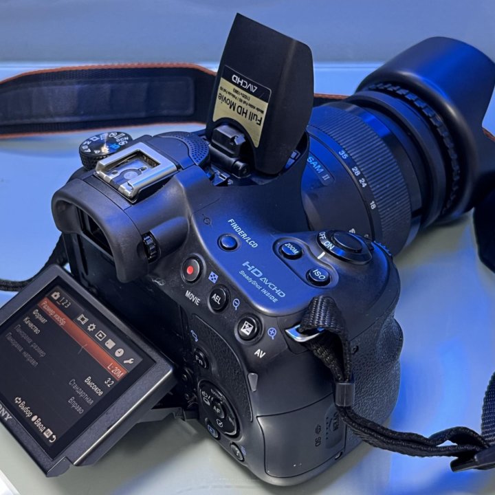 Зеркальный фотоаппарат Sony Alpha A58 Kit 18-55mm