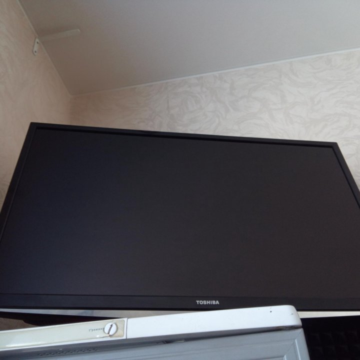 Телевизор TOSHIBA 32HL933RK