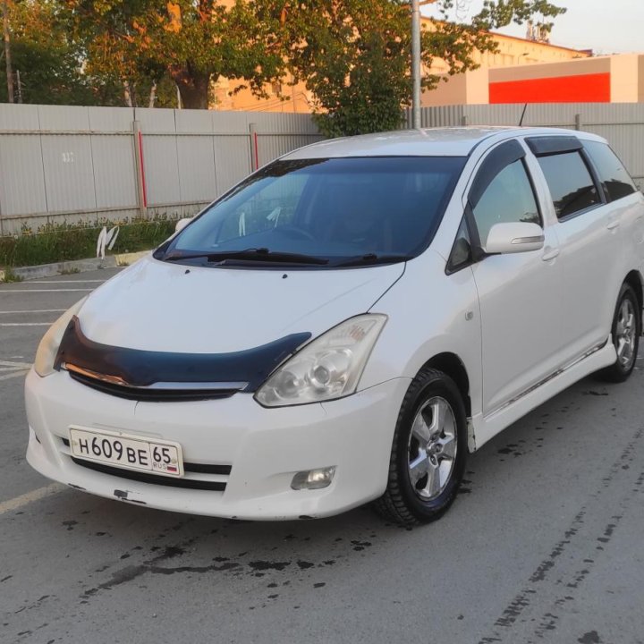 Toyota Wish, 2006