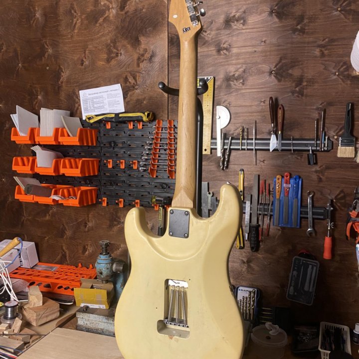 Стратокастер