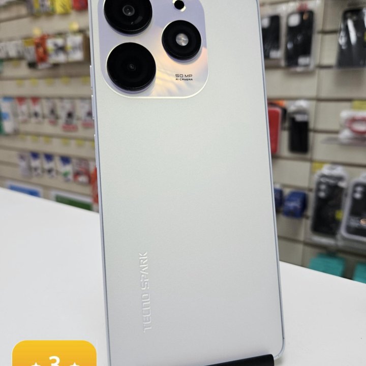 Tecno Spark 10 Pro White (4+4/128)Gb