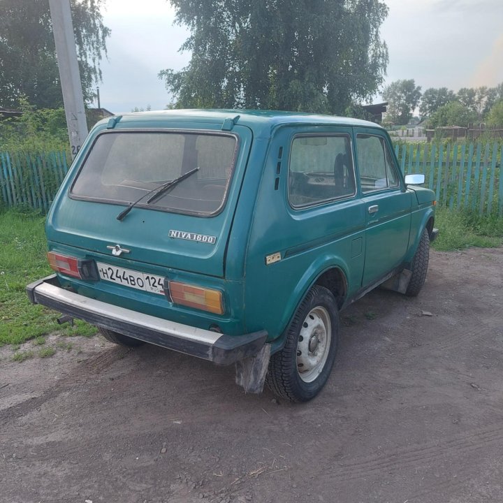 ВАЗ (Lada) Niva (4x4/Legend), 1992