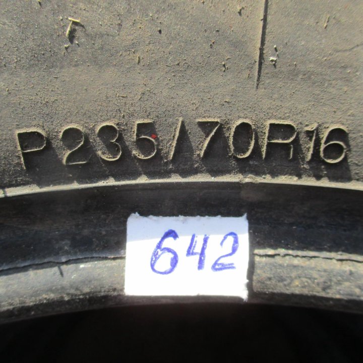 4шт 235 \ 70 R16 Kumho