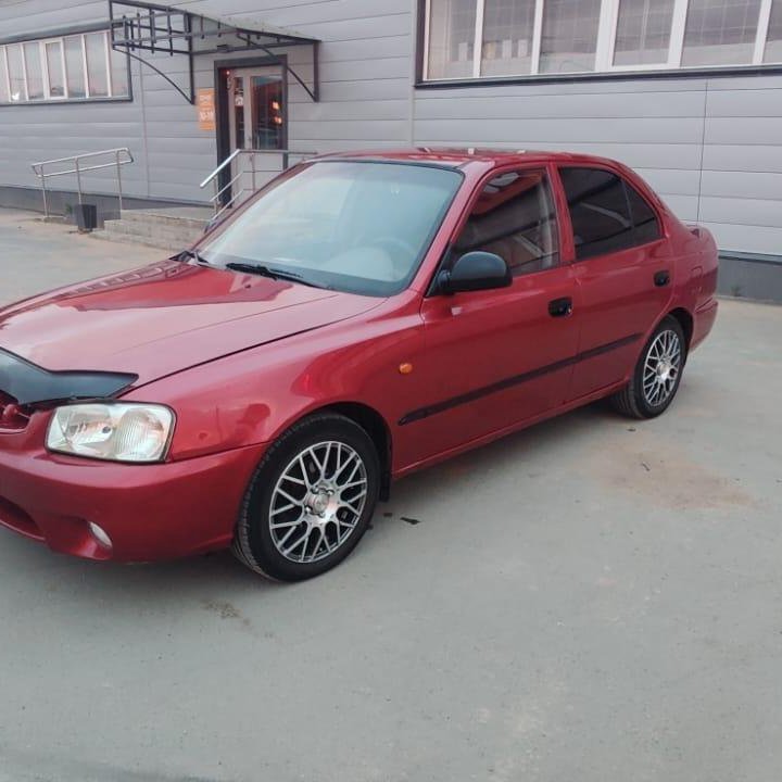 Hyundai Accent, 2004