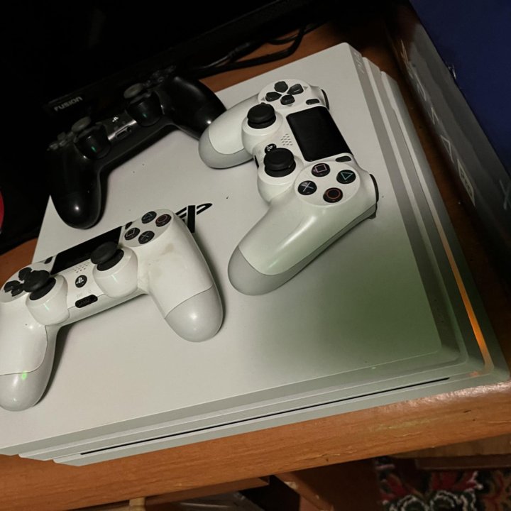 playstation 4 pro белая