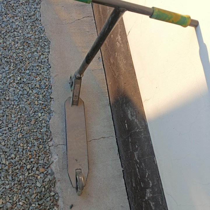 Трюковой самокат