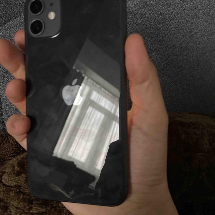 Продам IPhone 11 Pro.