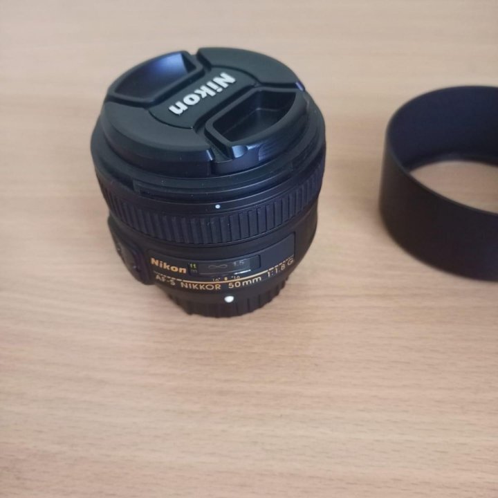 Nicon D7000 + 2 объектива + вспышка