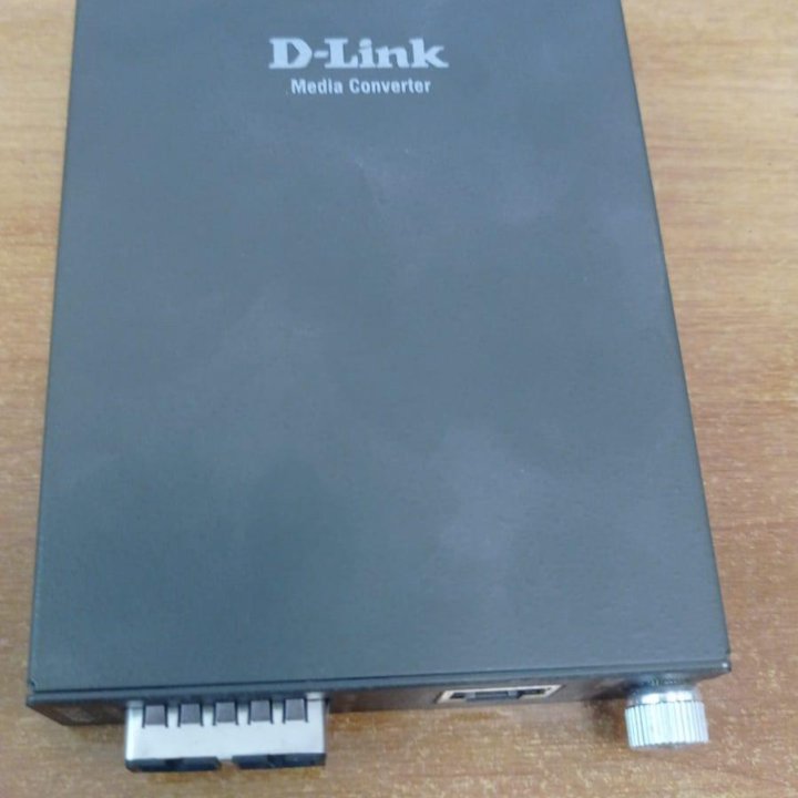 Медиаконвертер D-link DMC-700SC