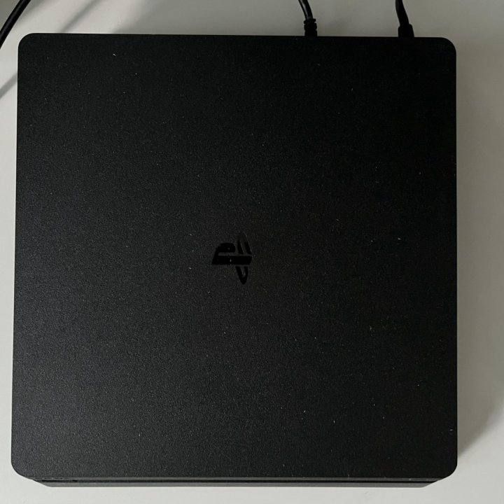 Sony PlayStation 4