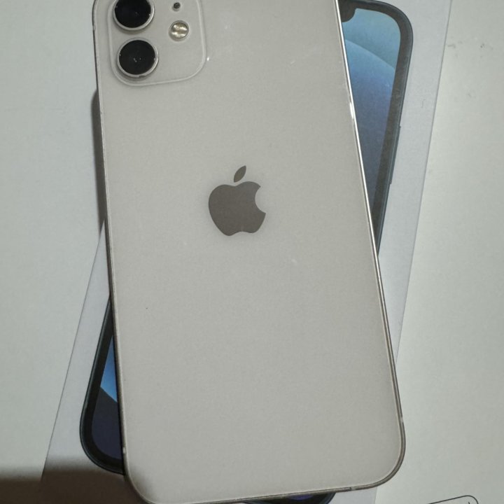 IPhone 12 128GB white