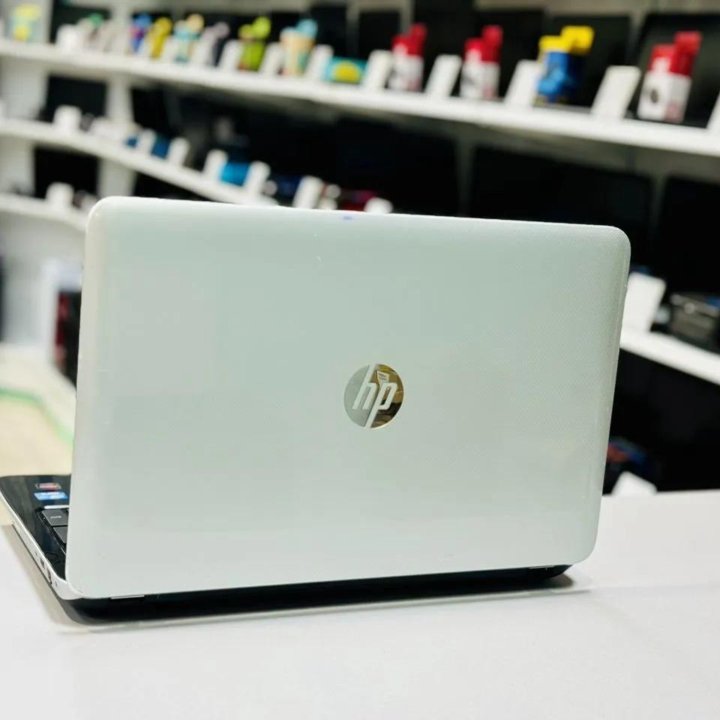 Ноутбук HP / i5-3230M / SSD 256G / Radeon 8670M