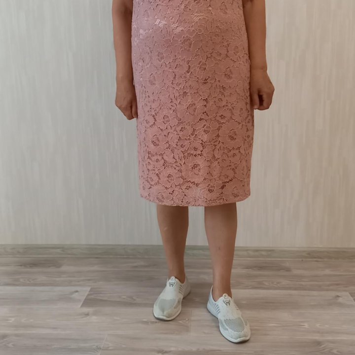 Платье нарядное