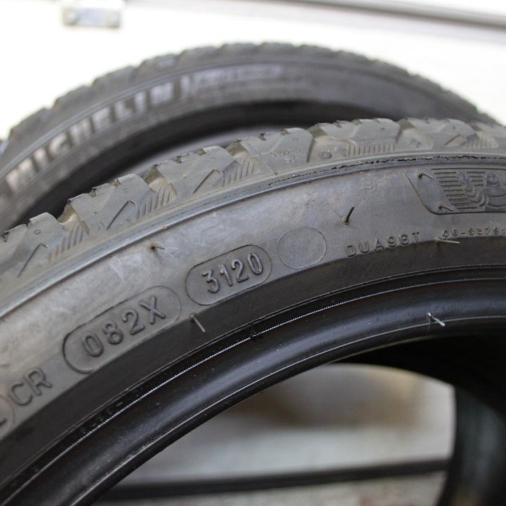 Шины R18 Michelin X-Ice Snow 225/40/R18 4шт