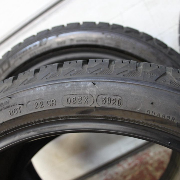 Шины R18 Michelin X-Ice Snow 225/40/R18 4шт