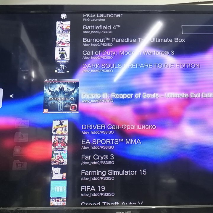 PS3 320GB 60игр 3 геймпада