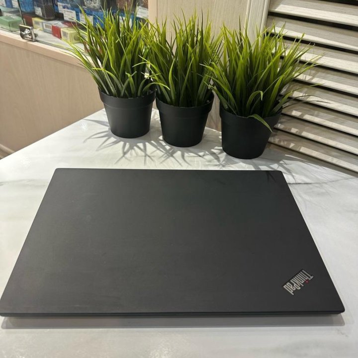 Lenovo ThinkPad T14 16-256GB