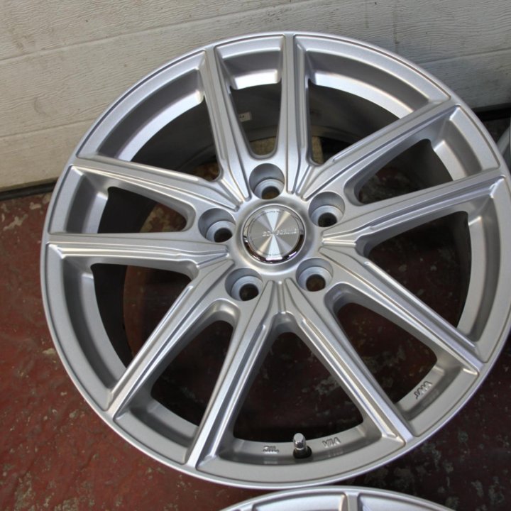 Диски R17 Bridgestone Eco Forme Toyota 5х114.3 7J