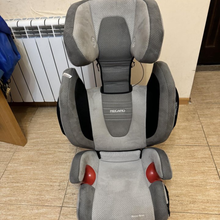 Кресло Recaro