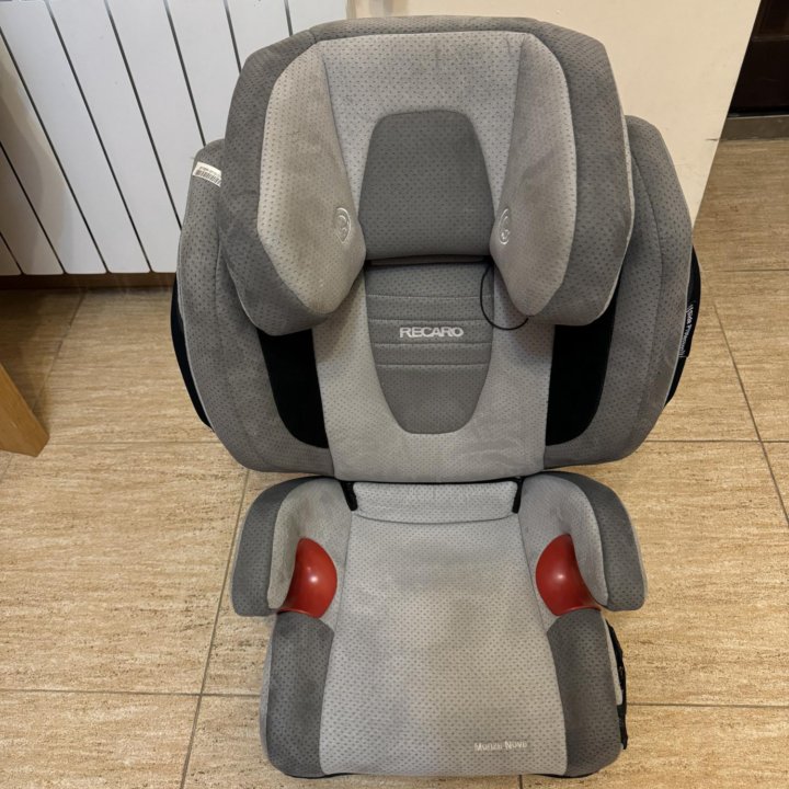 Кресло Recaro