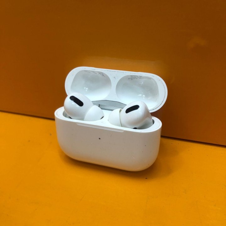 Наушники Apple AirPods Pro