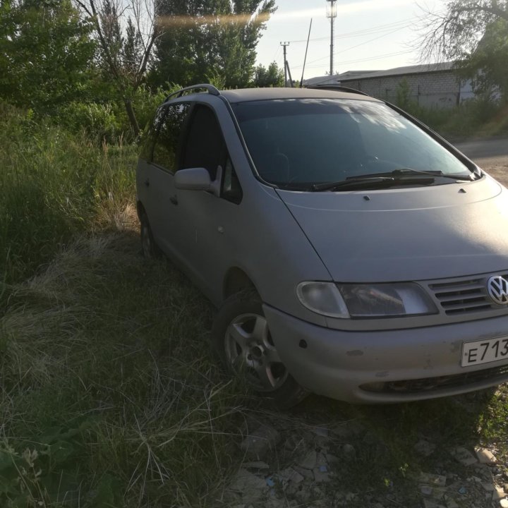 Volkswagen Sharan, 1999