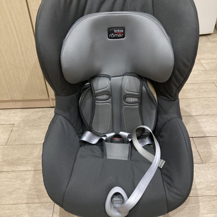 Автокресло Britax Romer King2