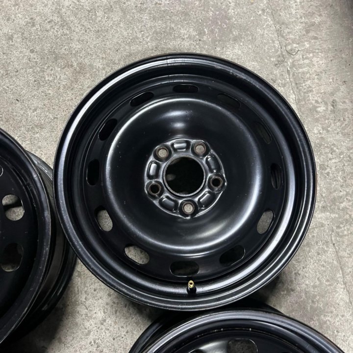 Штампованные диски Ford 5x108 R15 Идеал