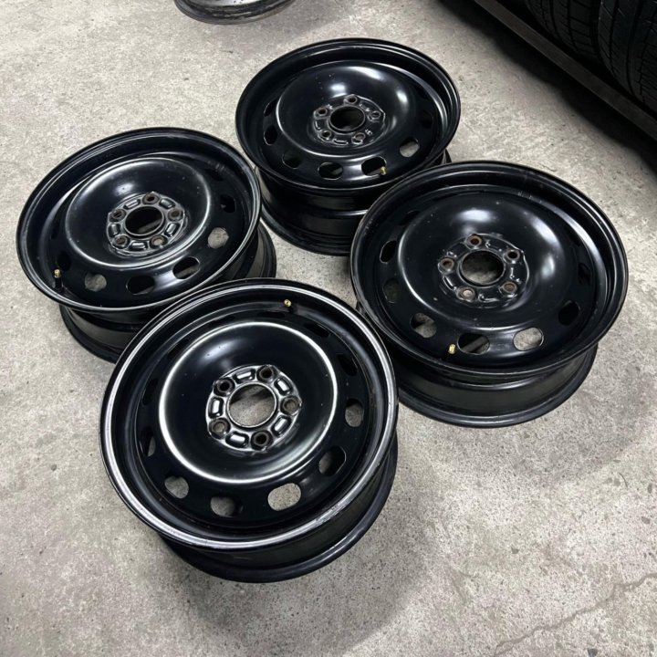 Штампованные диски Ford 5x108 R15 Идеал