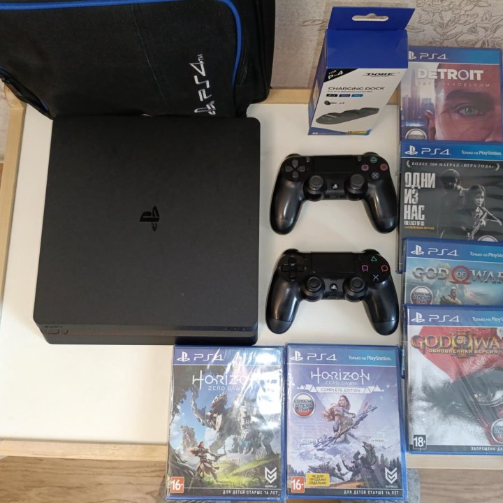 Sony PlayStation 4 Slim 500 GB.