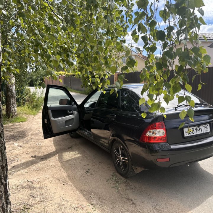 ВАЗ (Lada) Priora, 2011