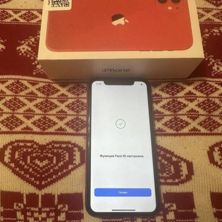 iPhone 11 128 Red 100% батарея