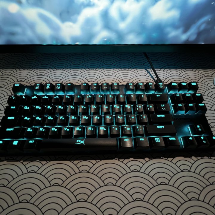 Клавиатура HyperX