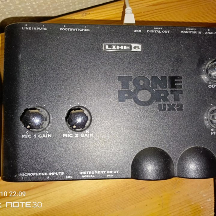 Внешняя звуковая карта Line 6 toneport ux2