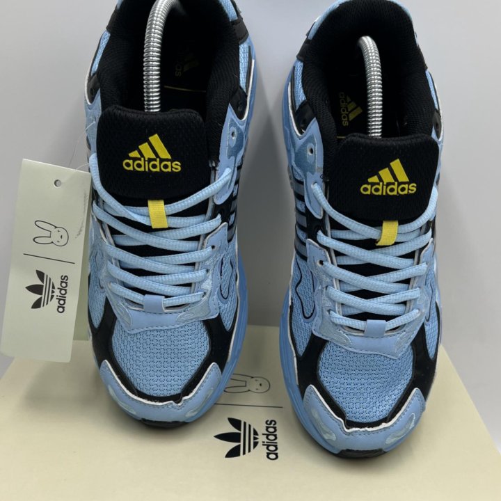 Кроссовки adidas 40 41,