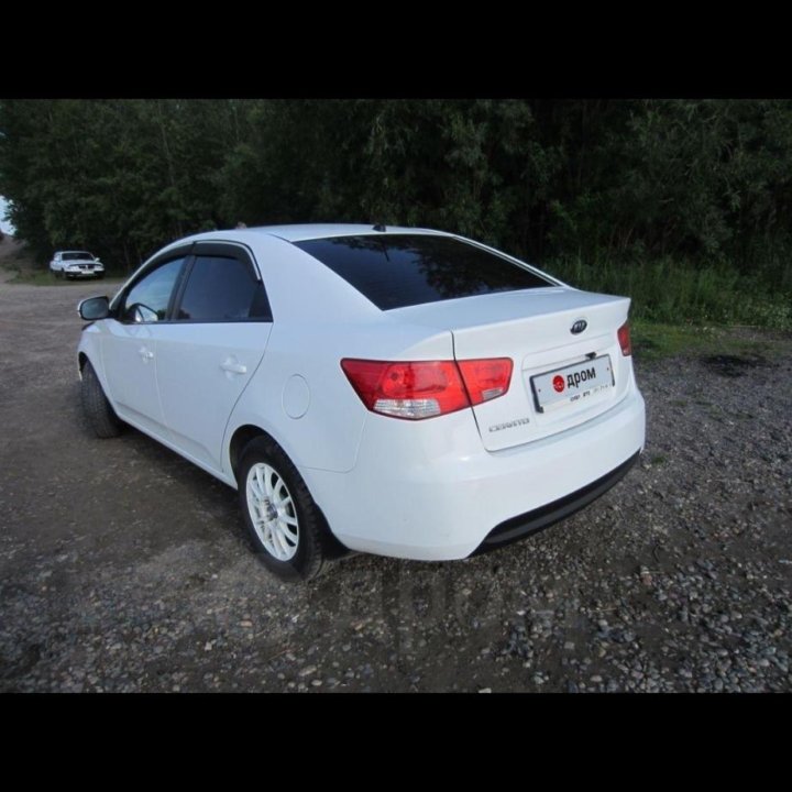 Kia Cerato, 2011